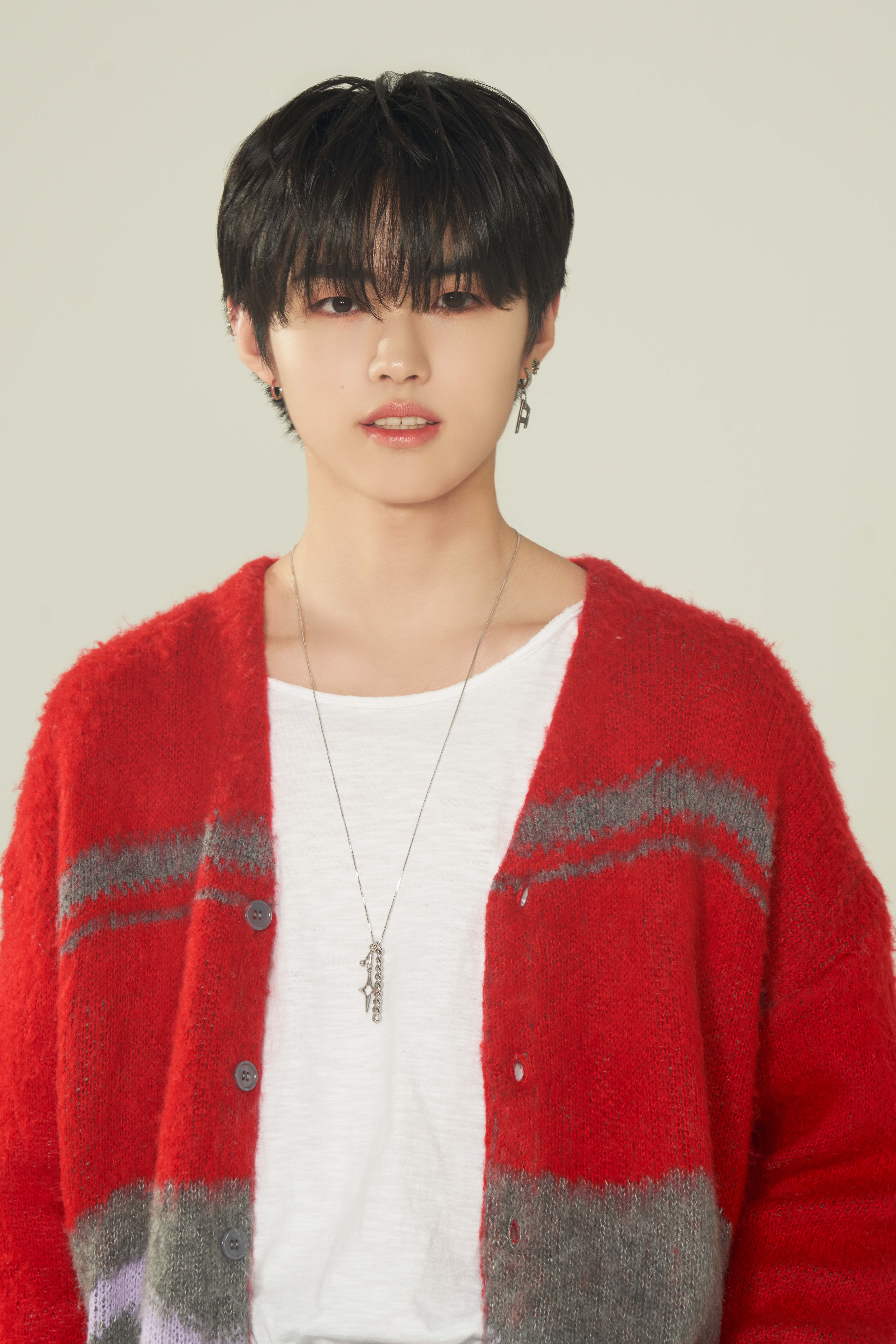 PROFILE | FANTASY BOYS JAPAN OFFICIAL SITE