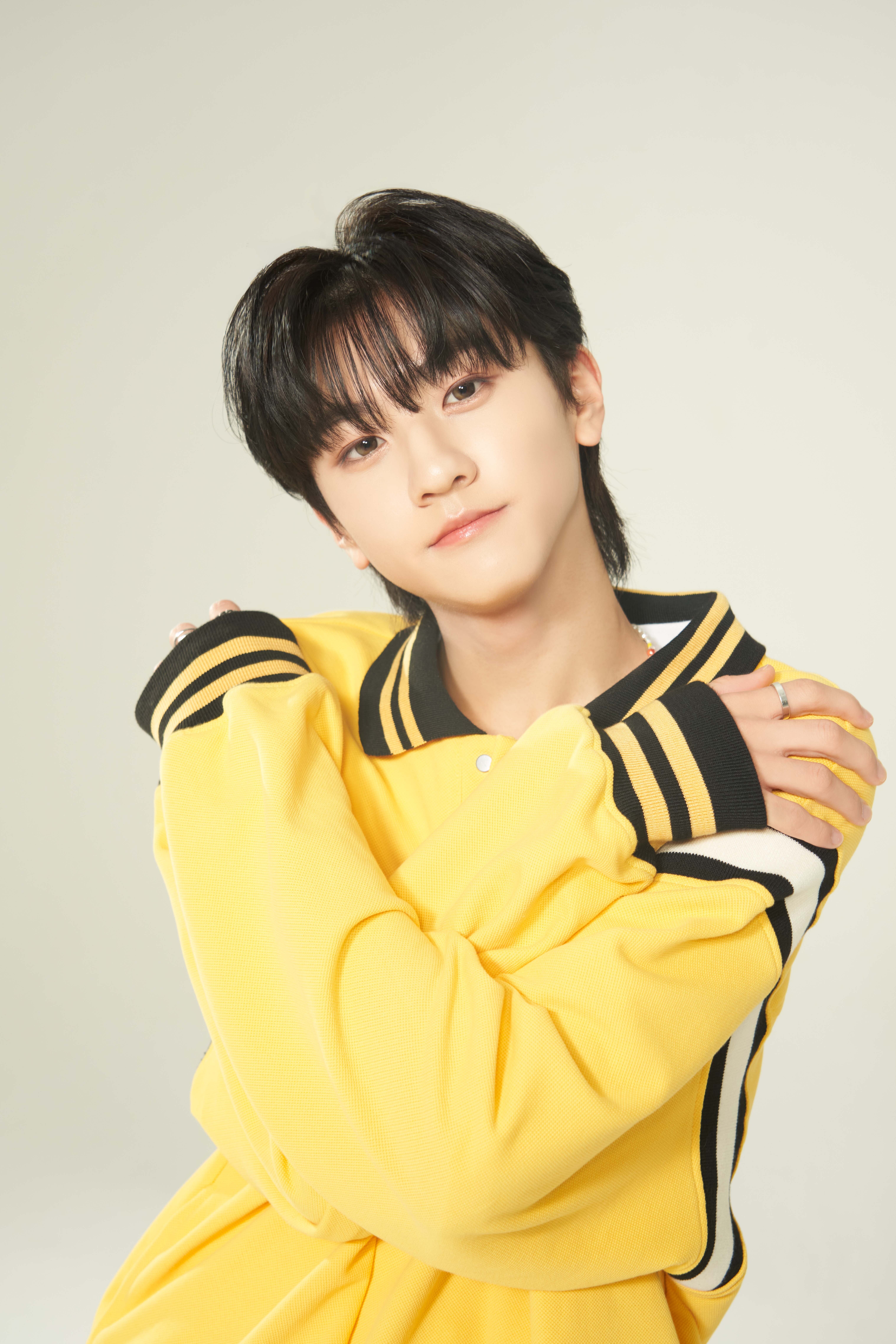 fantasyboys ハンビン　ポラ mqdefault.jpg